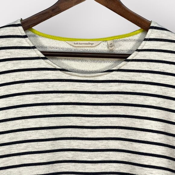 Soft Surroundings Tunic Top Women XS Blue Asymmetric Striped Nautical P74 - Picture 3 of 12